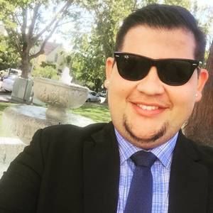 Meet your Posher, Jonathan